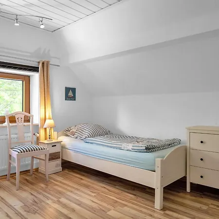 Deichhaus Kuestenwind-4 By Interhome Semesterbostad Fedderwardersiel