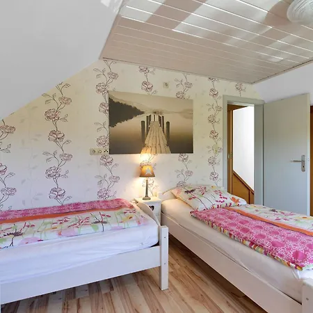 Holiday home Deichhaus Kuestenwind-4 By Interhome