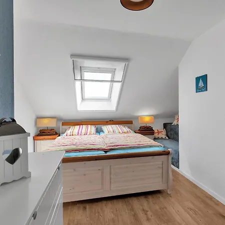 Holiday home Deichhaus Kuestenwind-4 By Interhome