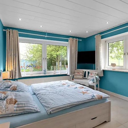 Deichhaus Kuestenwind-4 By Interhome