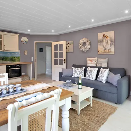 Deichhaus Kuestenwind-4 By Interhome Semesterbostad