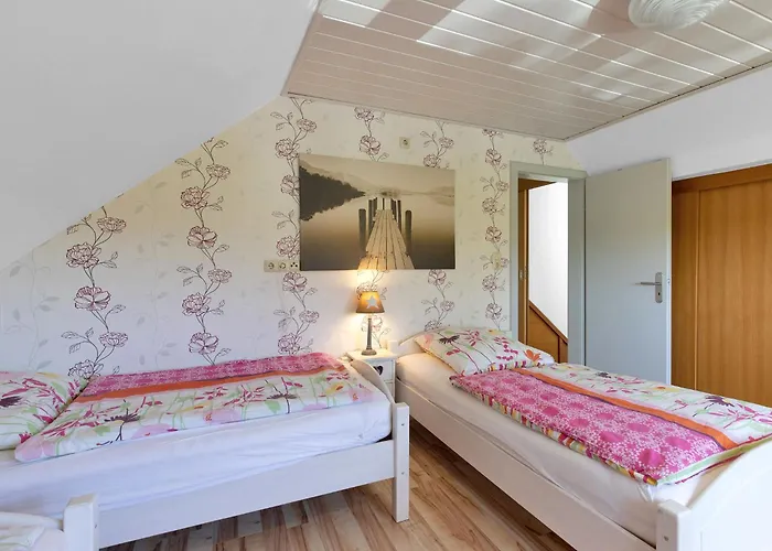 Tatil Evi Deichhaus Kuestenwind-4 By Interhome