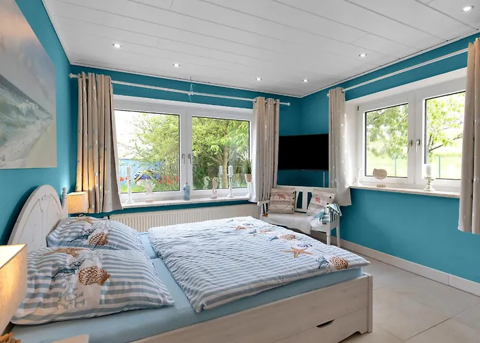 Deichhaus Kuestenwind-4 By Interhome